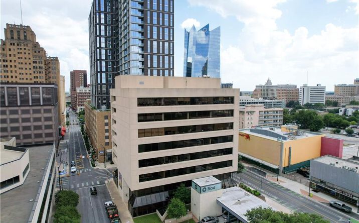 425 Soledad Street, San Antonio, TX 78205 | Crexi.com