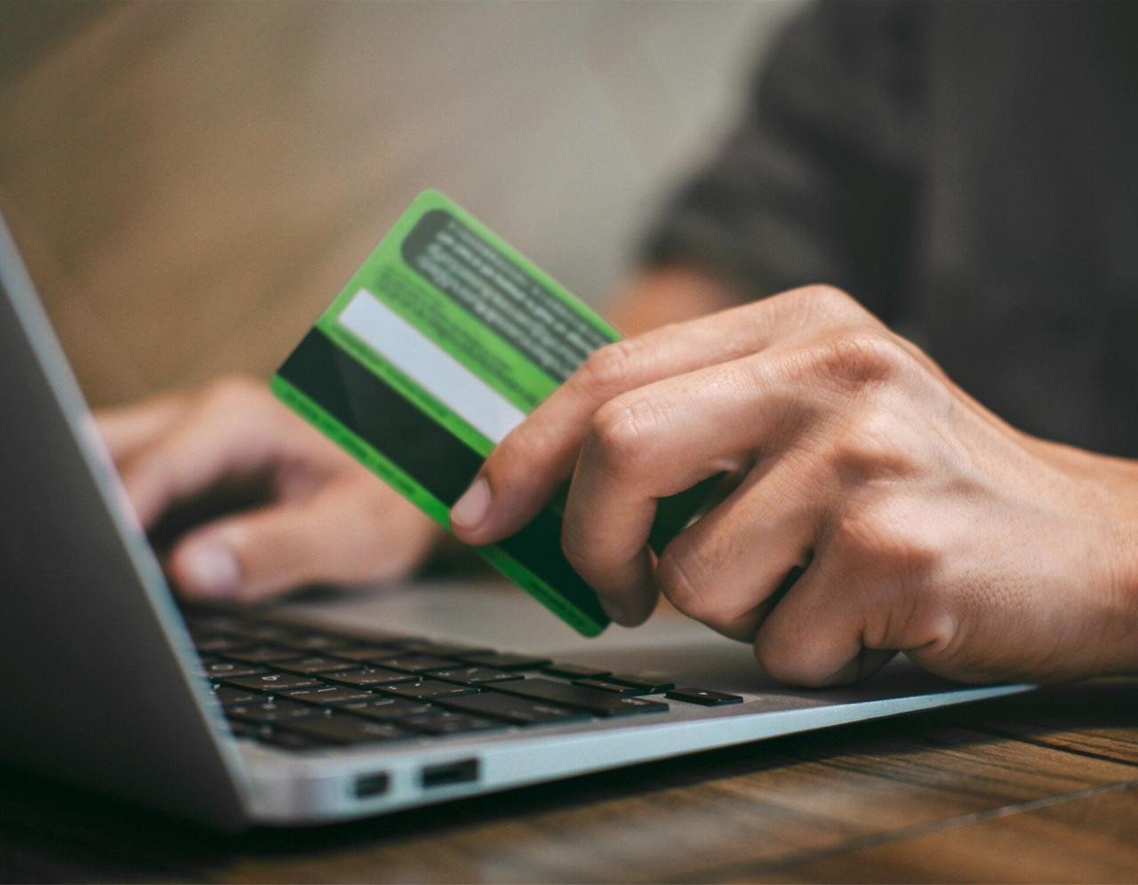 Commercial and Industrial Roof Repairs Near Me – Meis Roofing